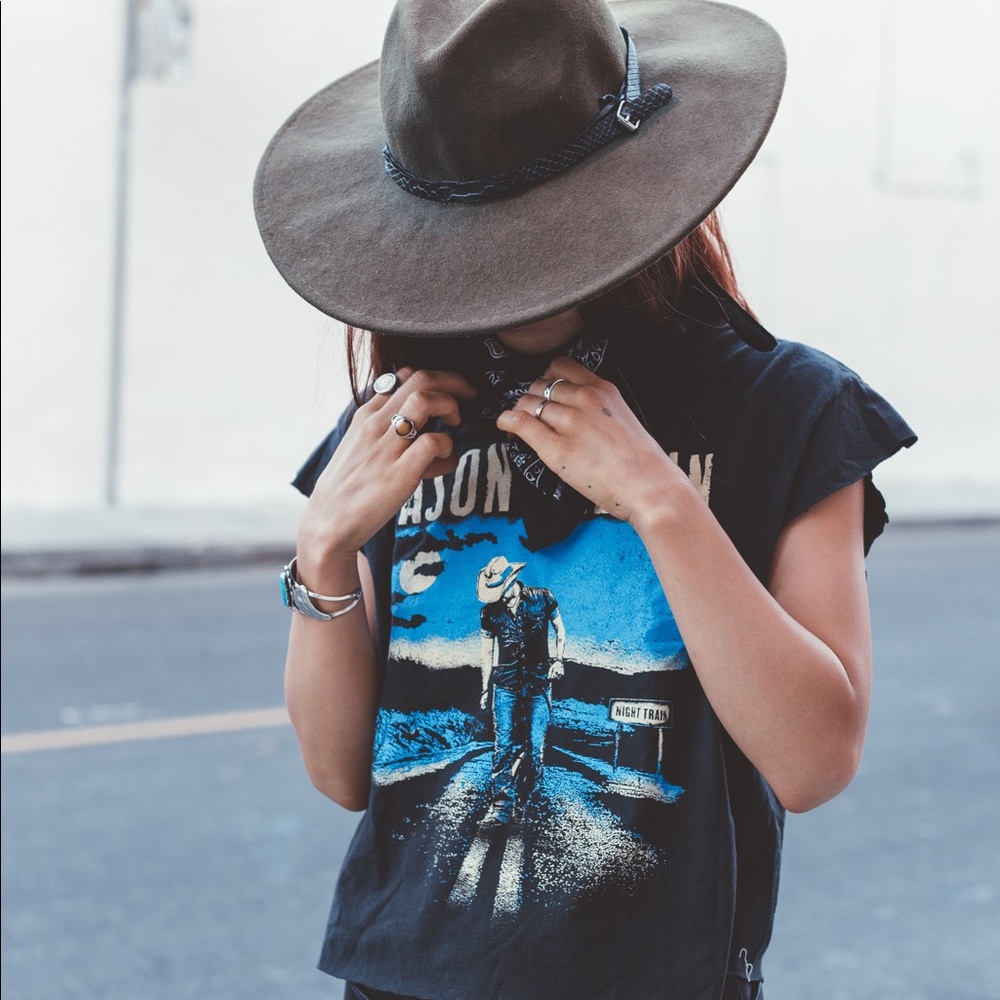 Jason Aldean Night Train Tour Crop Top T-Shirt